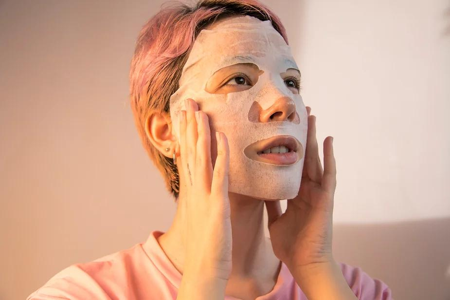 10 Things Not to Do When Using Masks/Peels at Home